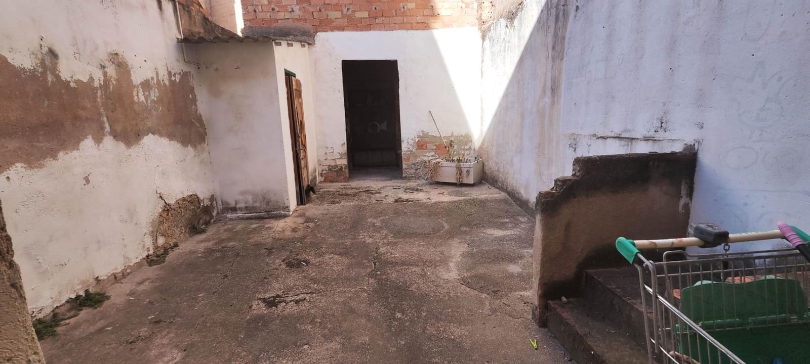 3 bedroom Townhouse for sale in Almassora / Almazora - € 150,000 (Ref: 9841119)