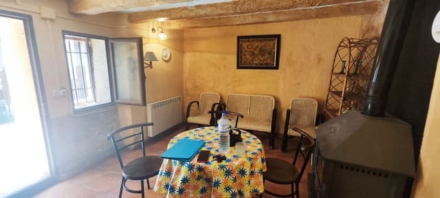 3 chambre Maison de Ville à vendre à Benlloch - 70 000 € (Ref: 9841120)