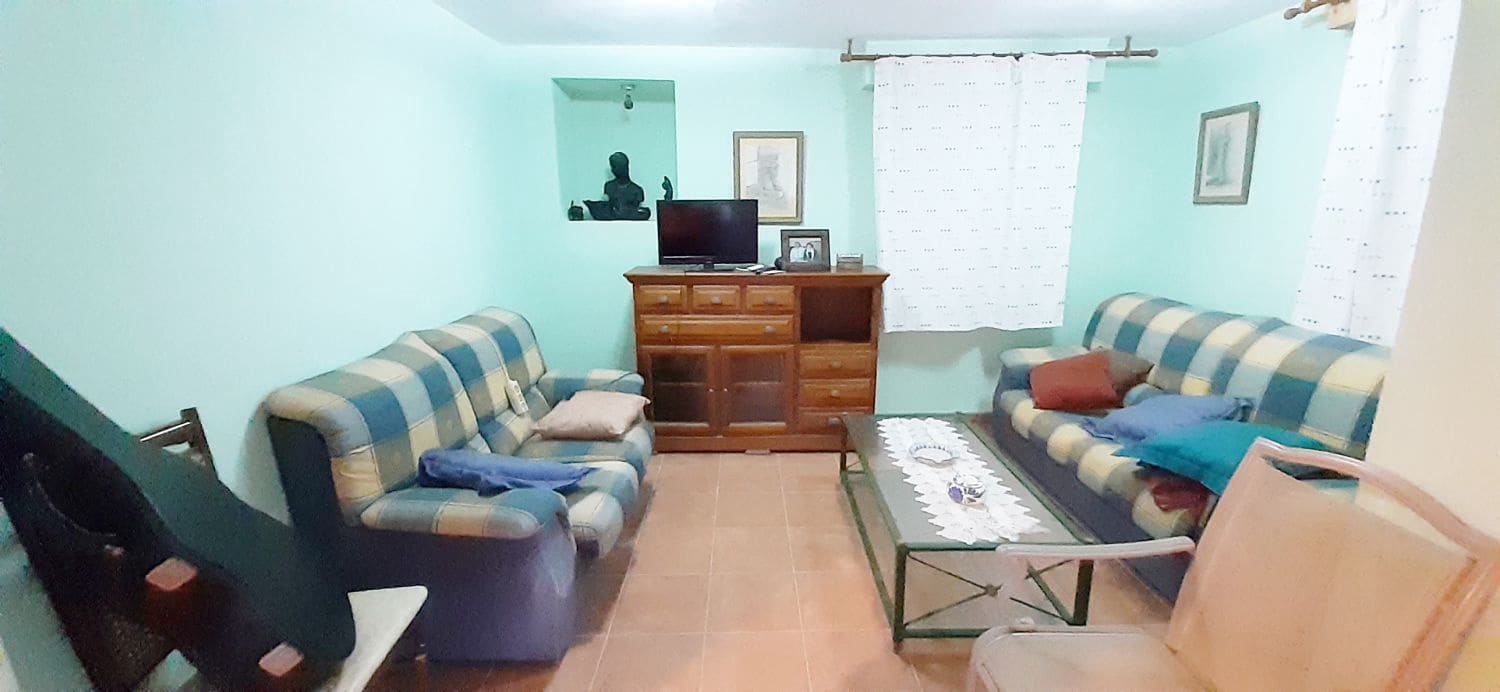 4 bedroom Villa for rent in Almassora / Almazora - € 1,200 (Ref: 9855191)