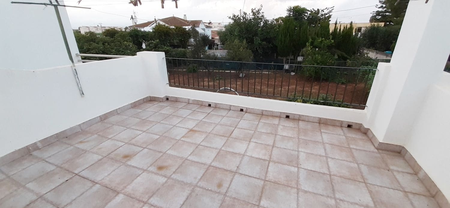 4 bedroom Villa for rent in Almassora / Almazora - € 1,200 (Ref: 9855191)