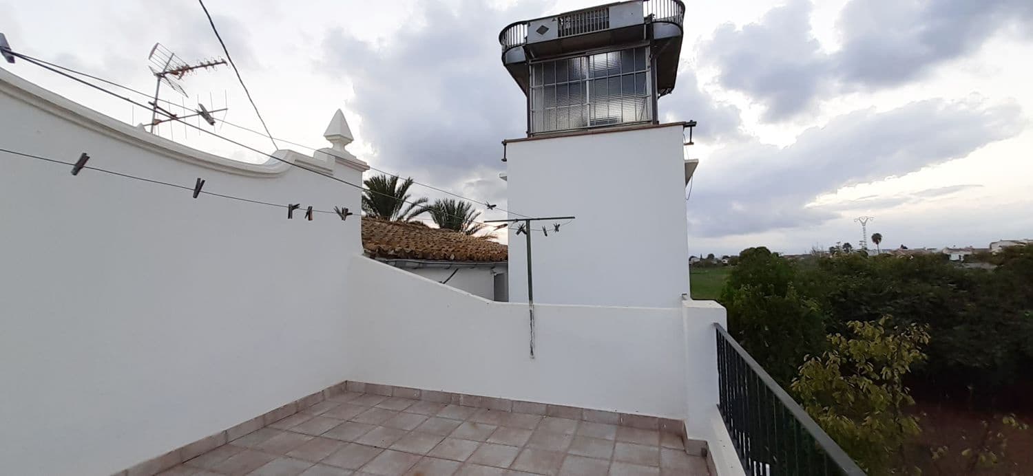 4 bedroom Villa for rent in Almassora / Almazora - € 1,200 (Ref: 9855191)
