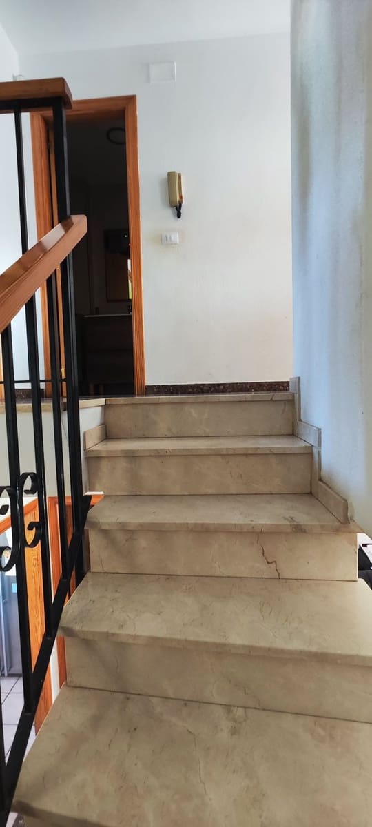 3 makuuhuone Kattohuoneisto myytävänä paikassa Castello de la Plana - 119 000 € (Ref: 9880724)