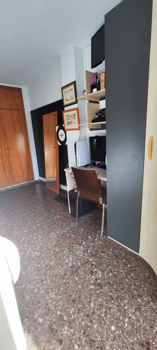 3 makuuhuone Kattohuoneisto myytävänä paikassa Castello de la Plana - 119 000 € (Ref: 9880724)