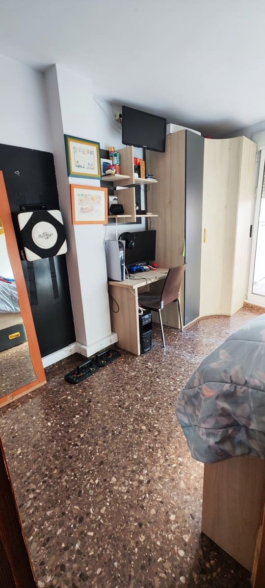 3 makuuhuone Kattohuoneisto myytävänä paikassa Castello de la Plana - 119 000 € (Ref: 9880724)