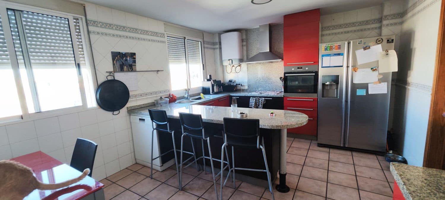 3 makuuhuone Kattohuoneisto myytävänä paikassa Castello de la Plana - 119 000 € (Ref: 9880724)