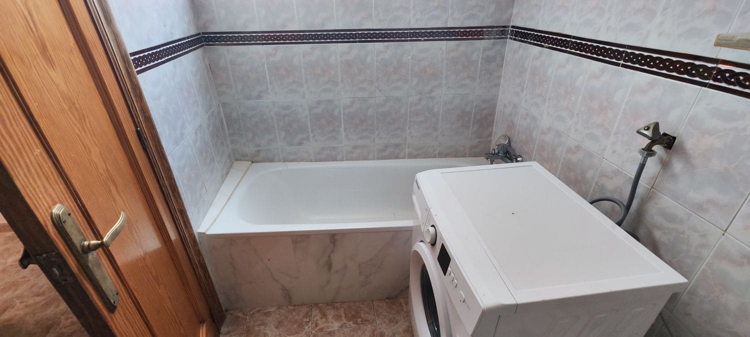 1 Zimmer Wohnung zu verkaufen in Castello de la Plana - 100.000 € (Ref: 9899257)