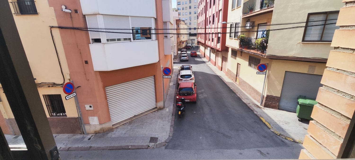 1 Zimmer Wohnung zu verkaufen in Castello de la Plana - 100.000 € (Ref: 9899257)