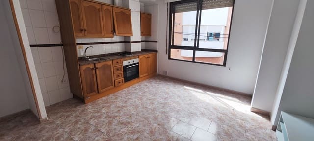 1 Zimmer Wohnung zu verkaufen in Castelló de la Plana - 100.000 € (Ref: 9899257)
