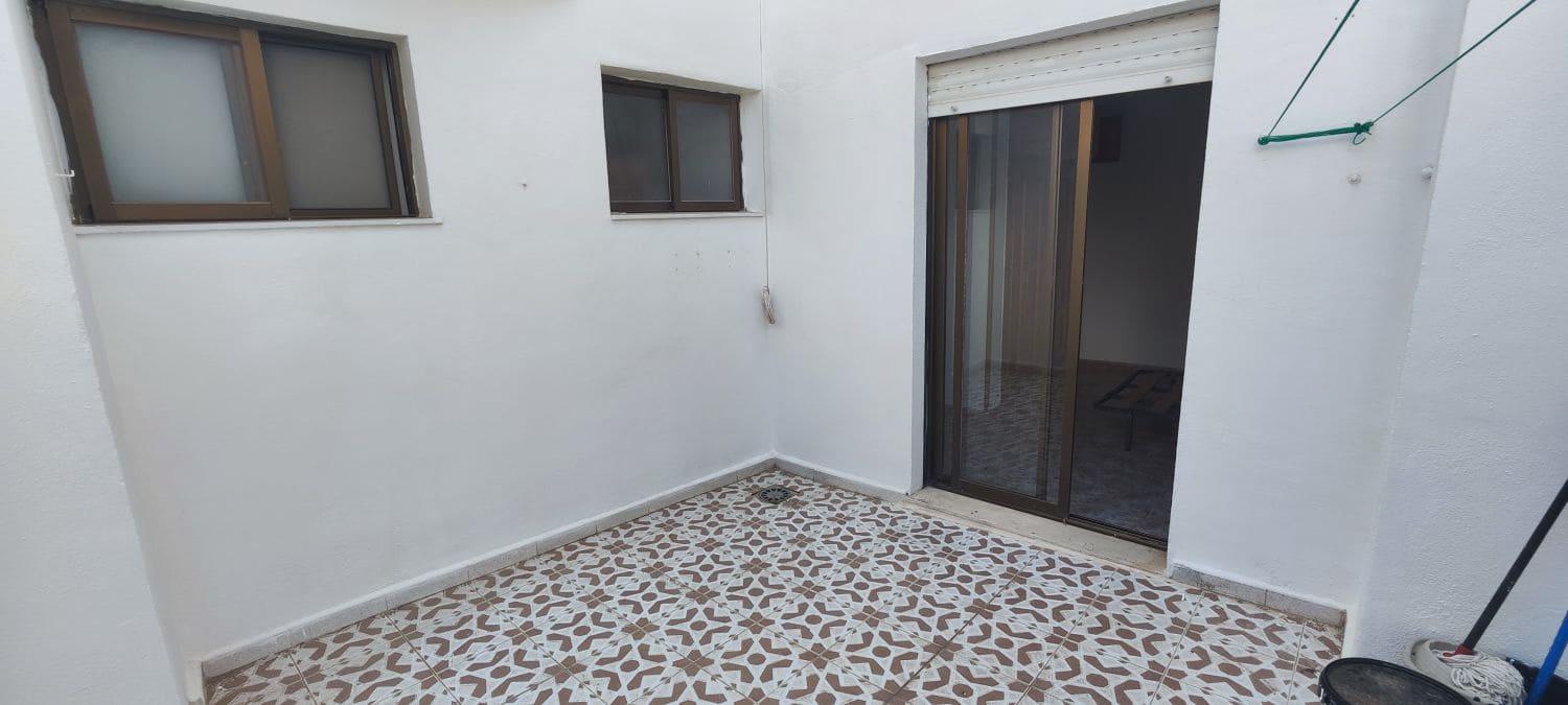 1 Zimmer Wohnung zu verkaufen in Castello de la Plana - 100.000 € (Ref: 9899257)