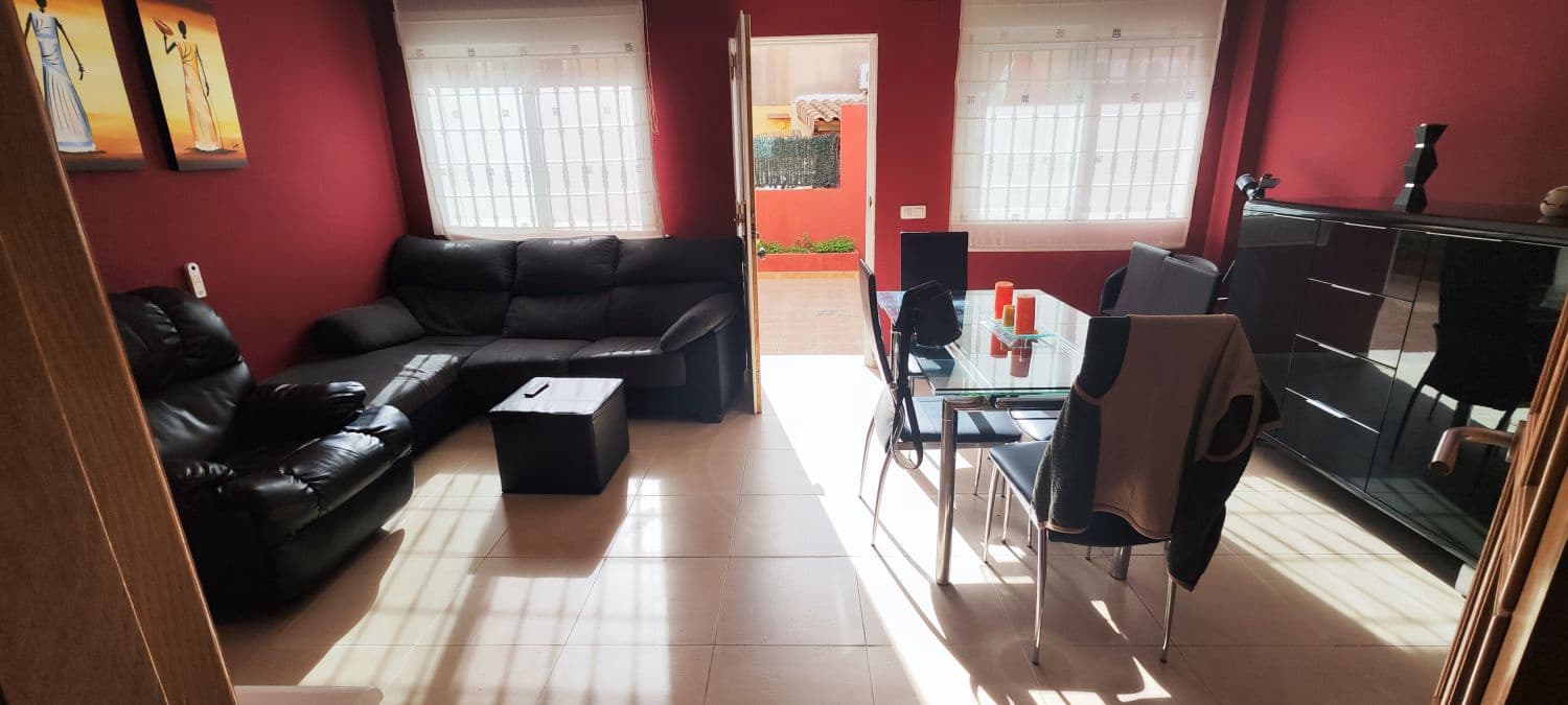 3 sovrum Radhus att hyra i Almassora / Almazora med pool garage - 850 € (Ref: 9915379)