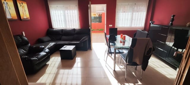 3 sovrum Radhus att hyra i Almassora / Almazora med pool garage - 850 € (Ref: 9915379)