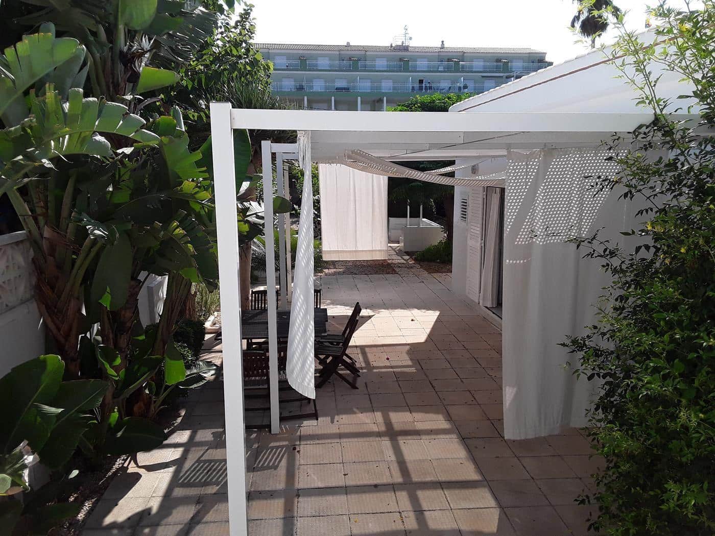 5 soveværelse Rækkehus til salg i Denia med garage - € 635.000 (Ref: 9207304)