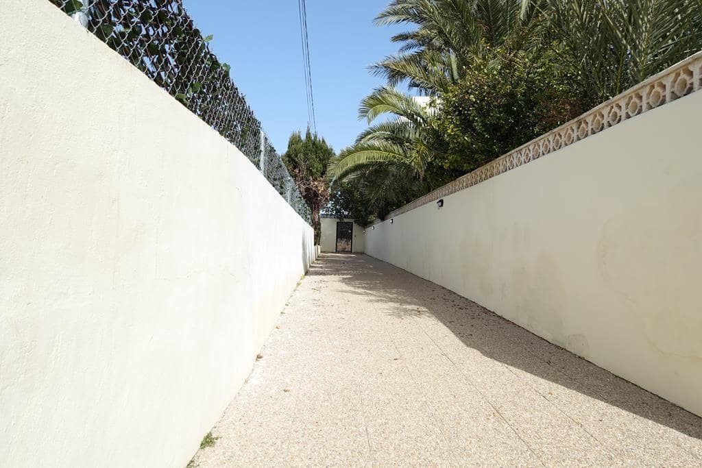 2 soverom Leilighet til salgs i Denia med garasje - € 189 000 (Ref: 9207307)