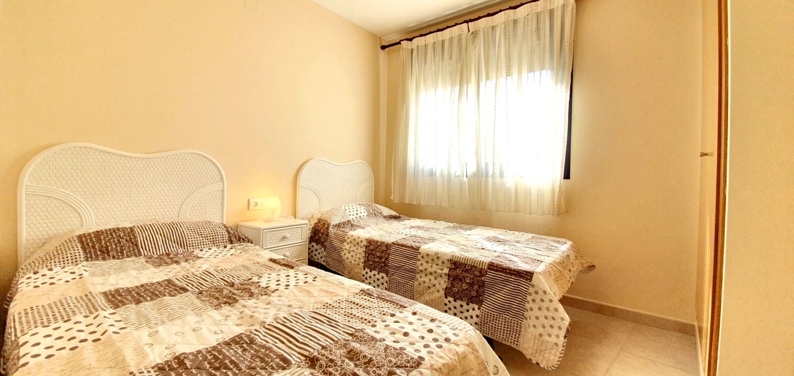 2 sypialnia Apartament na sprzedaż w Denia z basenem garażem - 345 000 € (Ref: 9207309)