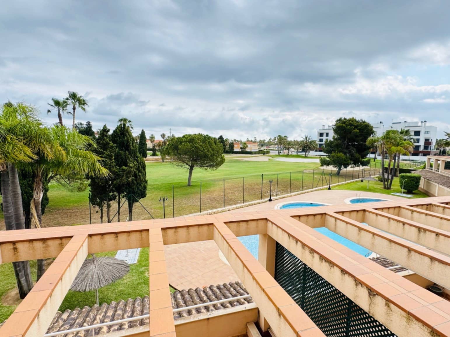 1 bedroom Apartment for sale in Oliva with pool garage - € 190,000 (Ref: 9207315)