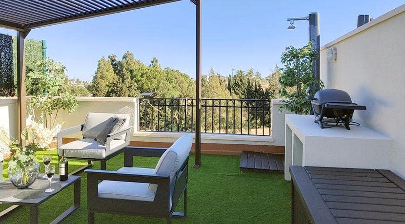 2 bedroom Apartment for sale in Denia with pool garage - € 381,150 (Ref: 9216851)