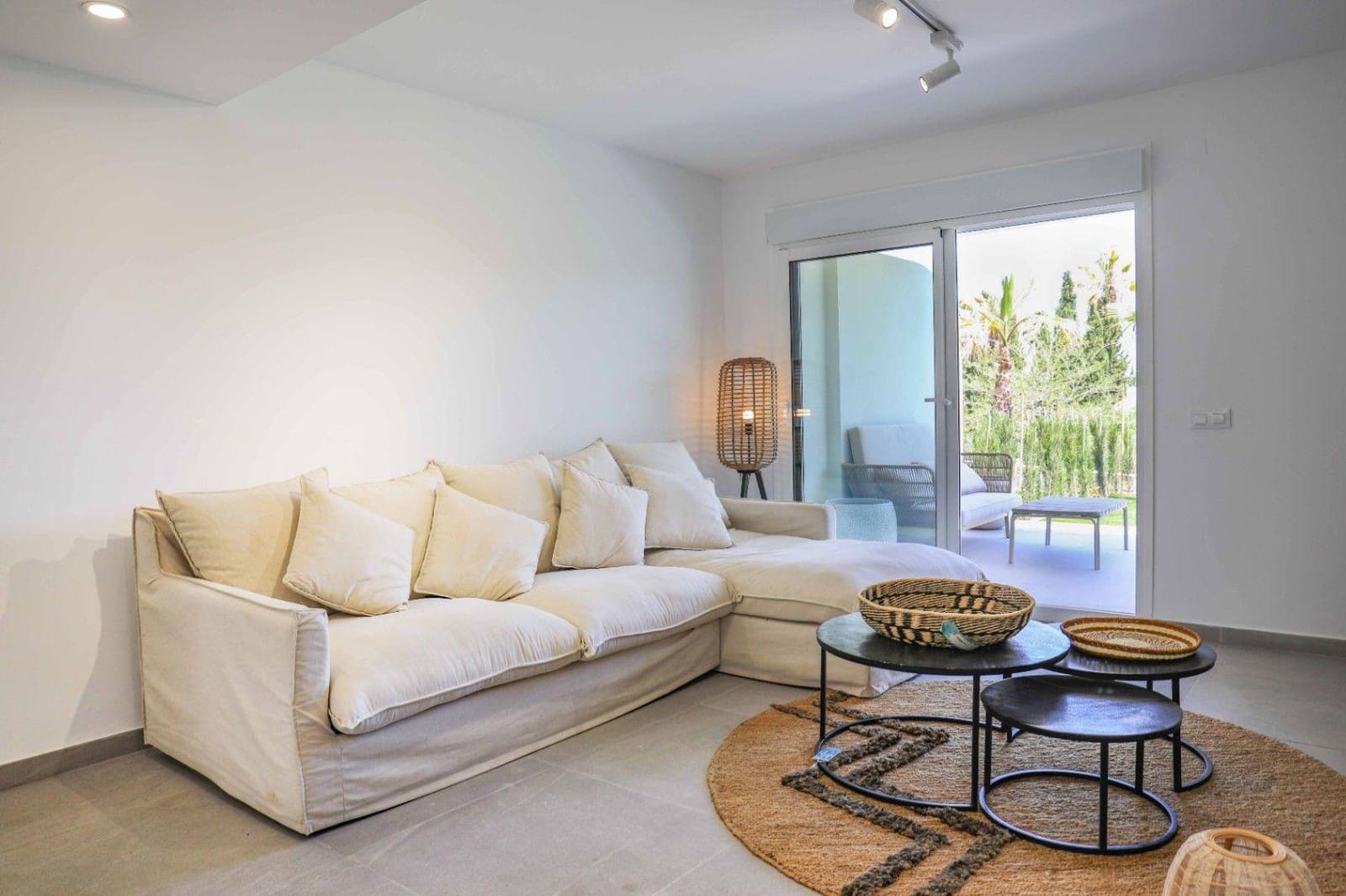 2 bedroom Apartment for sale in Denia with pool garage - € 381,150 (Ref: 9216851)