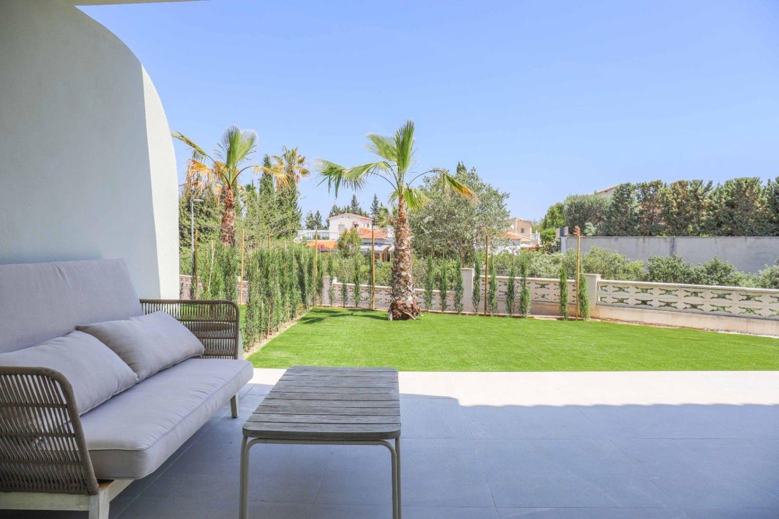 2 bedroom Apartment for sale in Denia with pool garage - € 381,150 (Ref: 9216851)