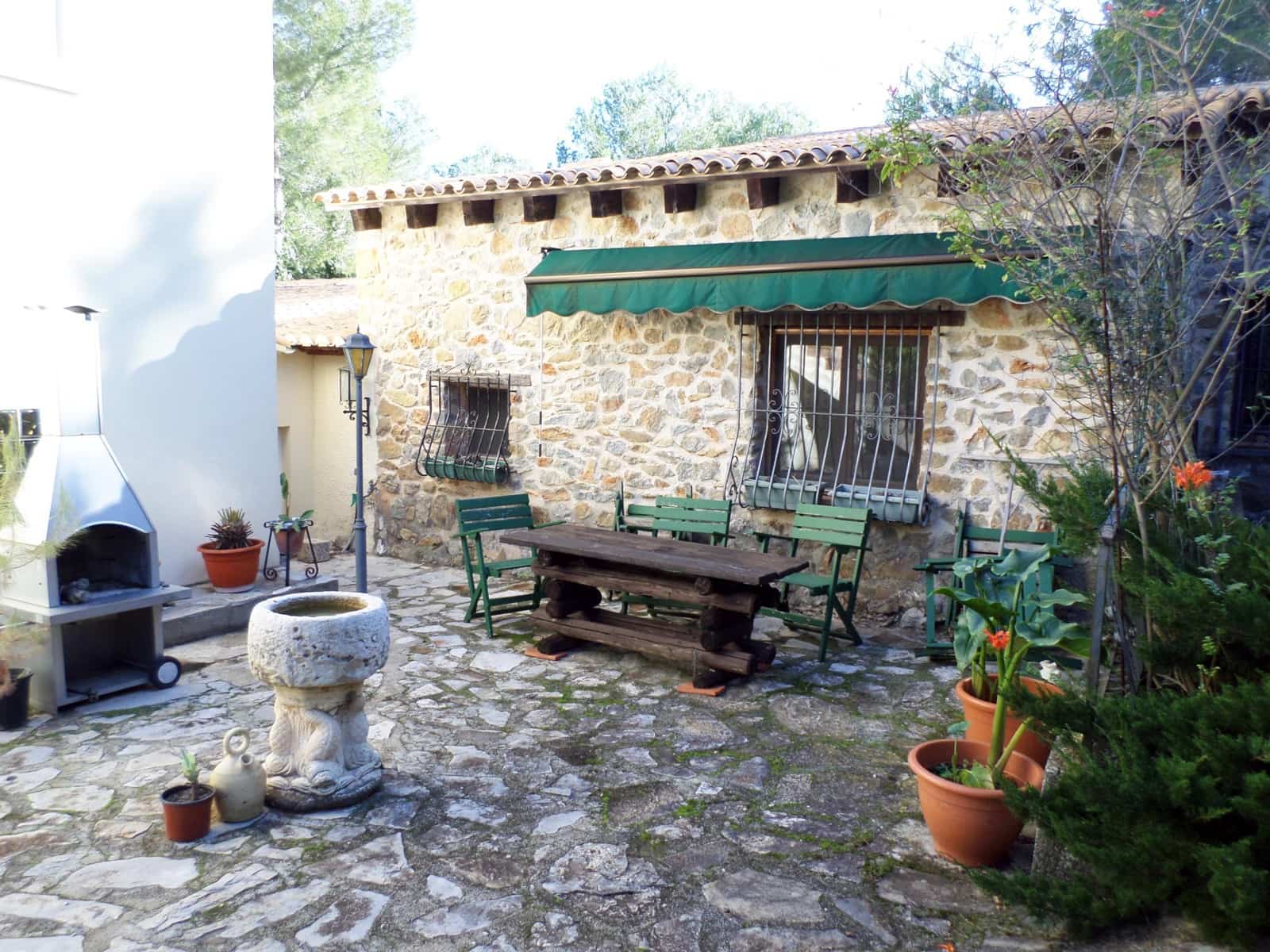 4 soverom Villa til salgs i La Sella med svømmebasseng garasje - € 699 000 (Ref: 9216854)