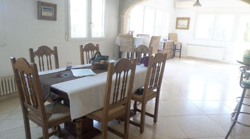 8 slaapkamer Villa te koop in Denia met zwembad garage - € 749.000 (Ref: 9216855)