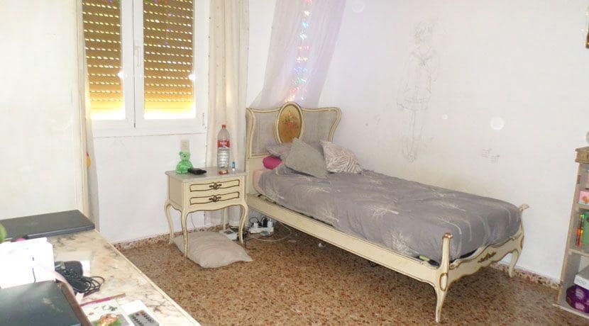 8 slaapkamer Villa te koop in Denia met zwembad garage - € 749.000 (Ref: 9216855)