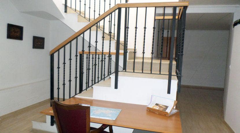 8 slaapkamer Villa te koop in Denia met zwembad garage - € 749.000 (Ref: 9216855)