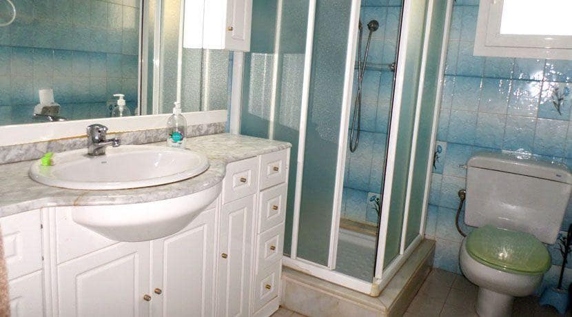 8 slaapkamer Villa te koop in Denia met zwembad garage - € 749.000 (Ref: 9216855)