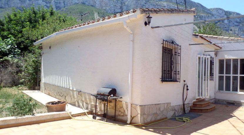 8 slaapkamer Villa te koop in Denia met zwembad garage - € 749.000 (Ref: 9216855)