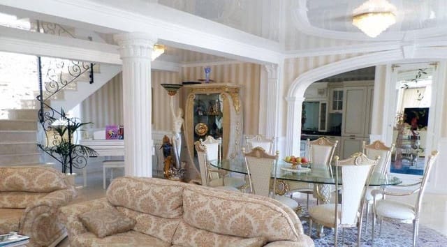 6 slaapkamer Villa te koop in La Sella met zwembad garage - € 1.490.000 (Ref: 9216856)