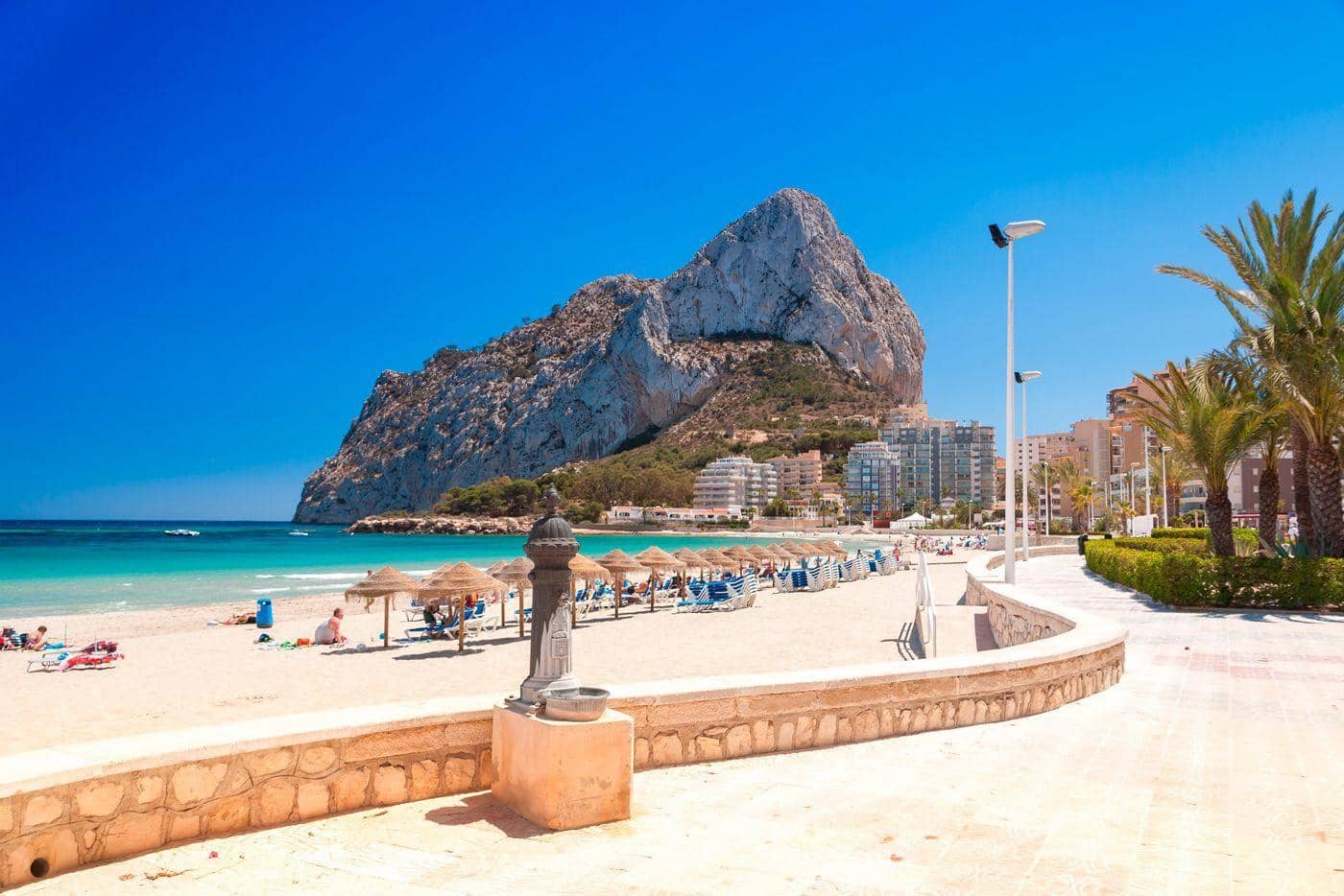 3 bedroom Villa for sale in Calpe / Calp with pool garage - € 825,000 (Ref: 9216862)