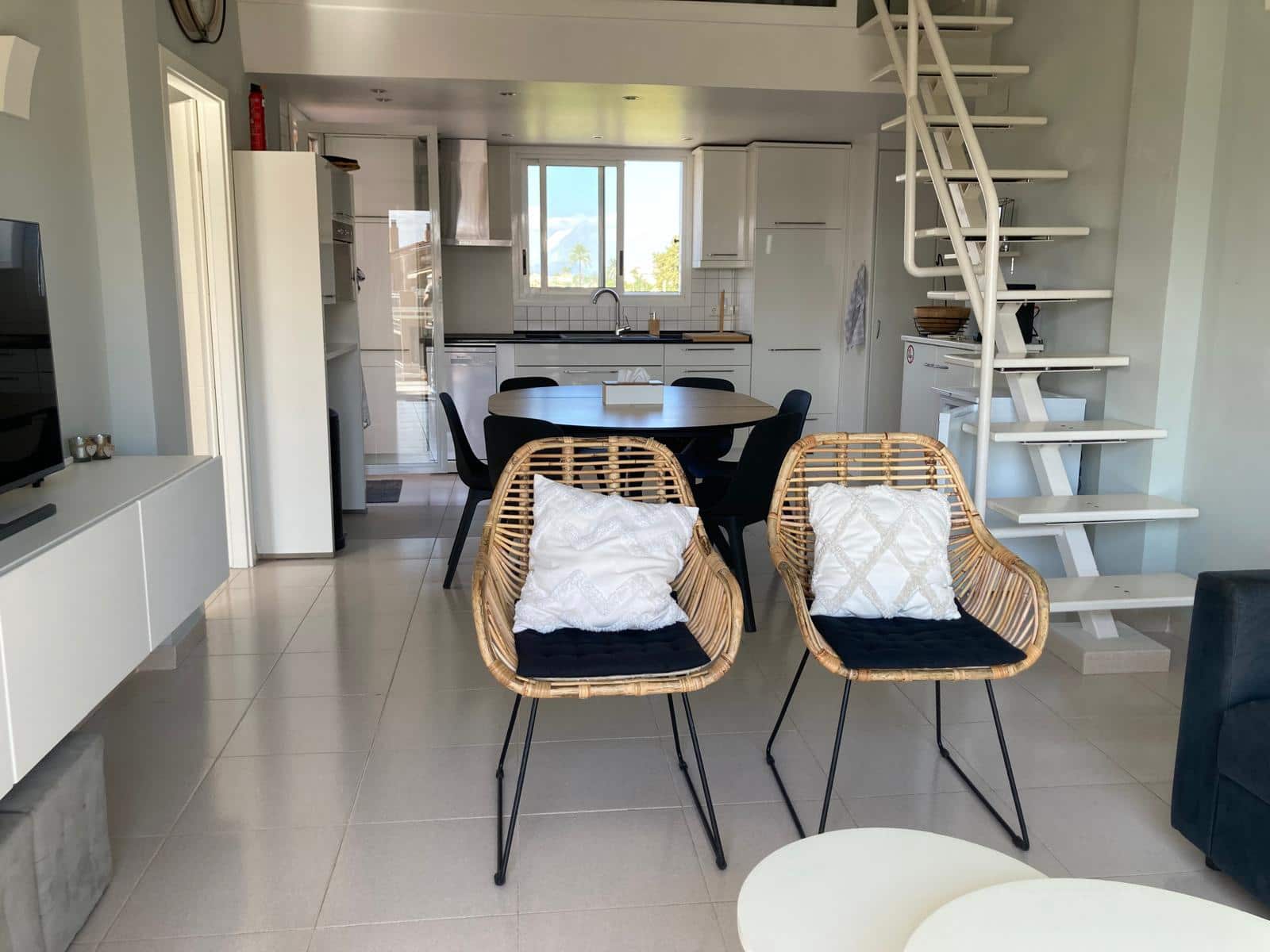 3 slaapkamer Penthouse te koop in Denia met zwembad garage - € 325.000 (Ref: 9301528)