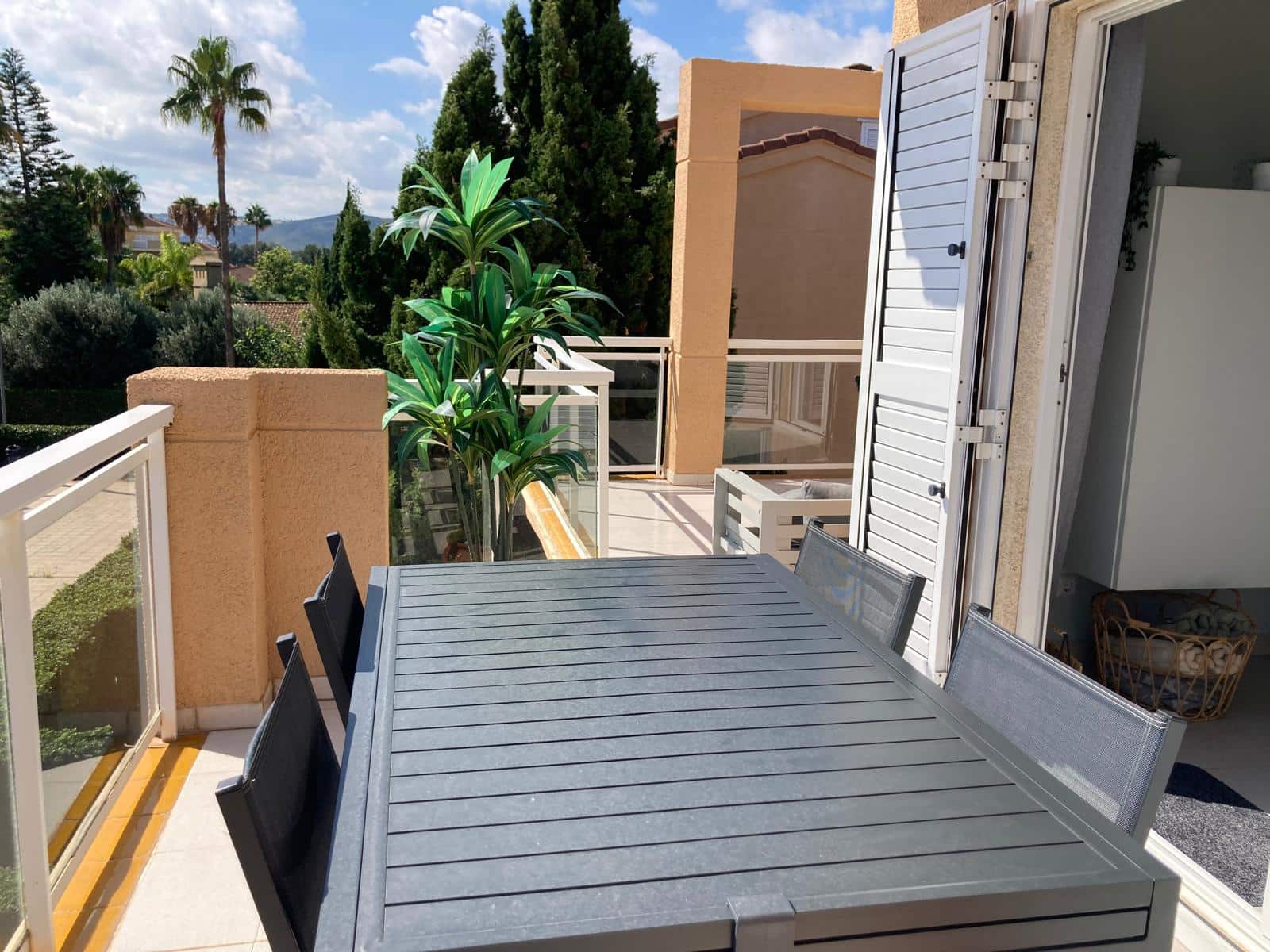 3 slaapkamer Penthouse te koop in Denia met zwembad garage - € 325.000 (Ref: 9301528)
