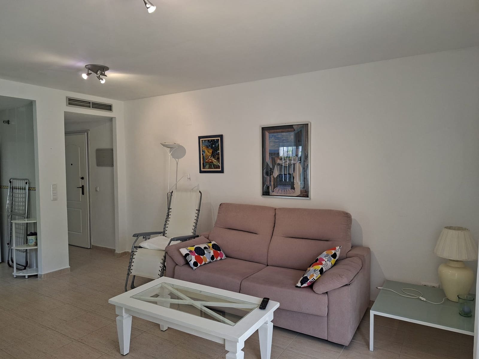 2 bedroom Apartment for rent in Denia with pool garage - € 750 (Ref: 9301530)