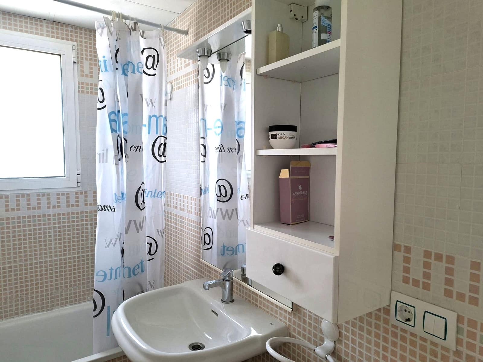 2 bedroom Apartment for rent in Denia with pool garage - € 750 (Ref: 9301530)