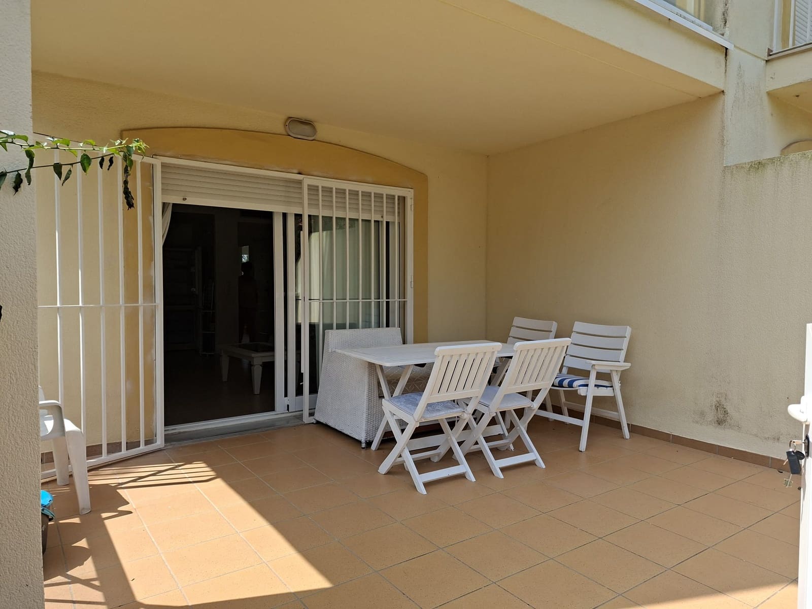 2 bedroom Apartment for rent in Denia with pool garage - € 750 (Ref: 9301530)