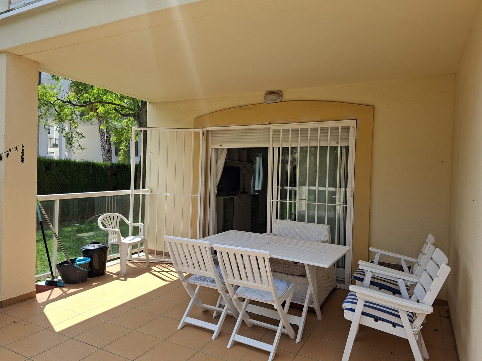 2 bedroom Apartment for rent in Denia with pool garage - € 750 (Ref: 9301530)