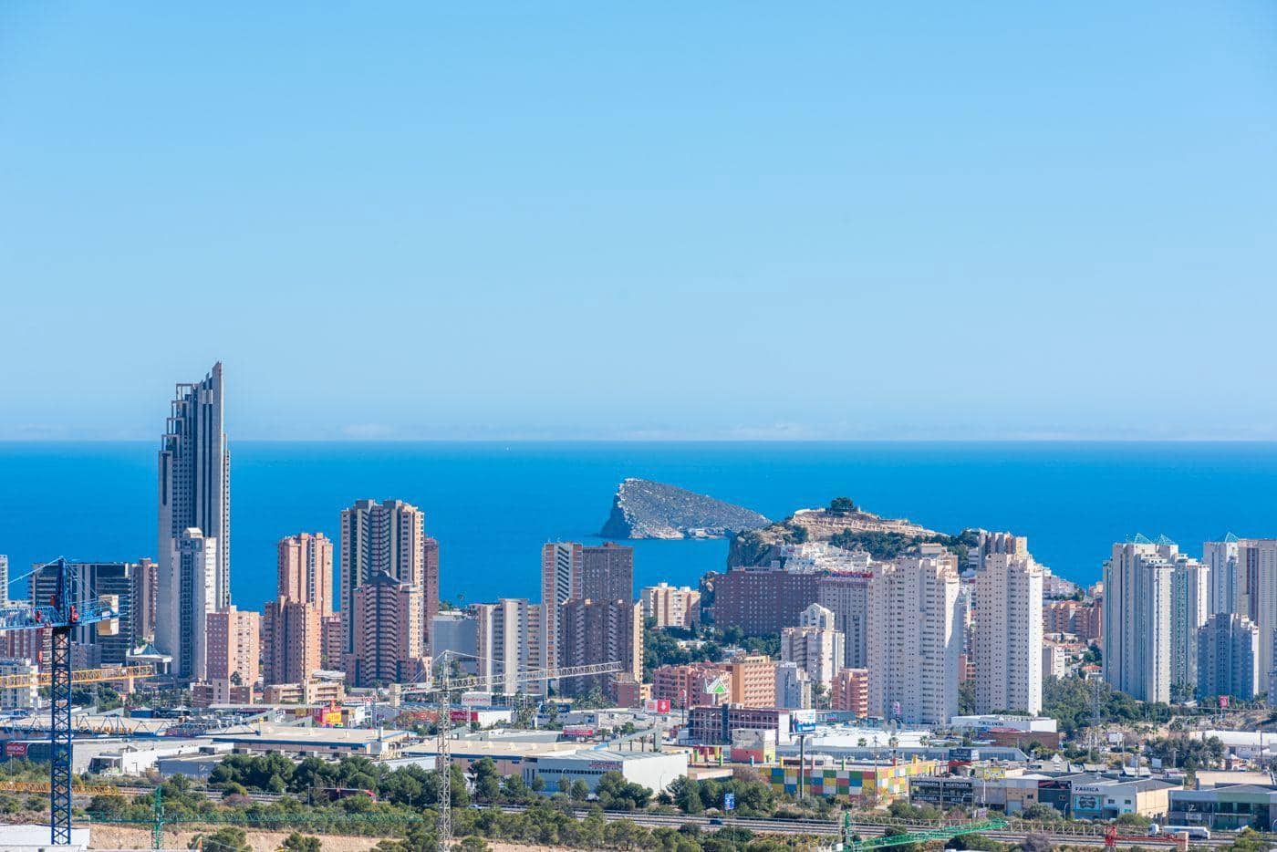 3 bedroom Villa for sale in Finestrat with pool garage - € 995,000 (Ref: 9331856)