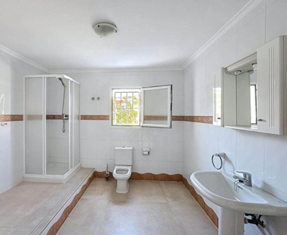 5 Zimmer Villa zu verkaufen in Benitachell / Benitatxell mit Pool Garage - 765.000 € (Ref: 9393572)