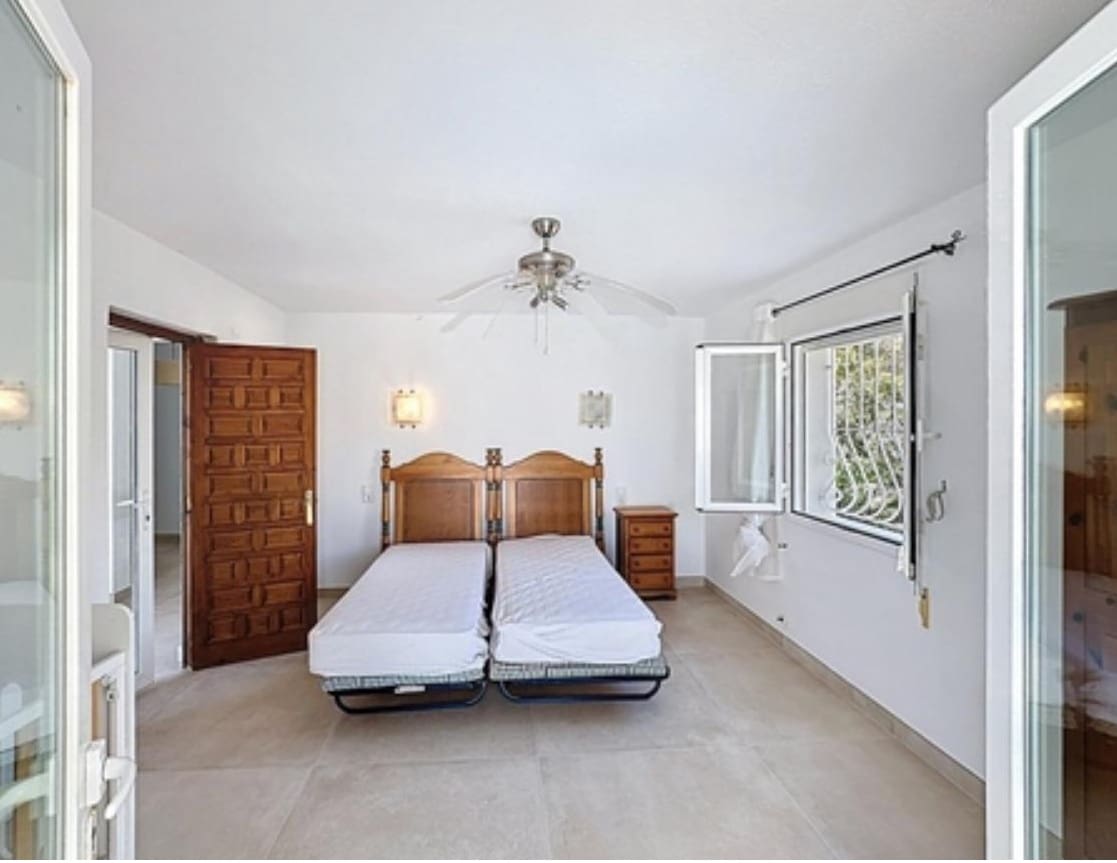 5 Zimmer Villa zu verkaufen in Benitachell / Benitatxell mit Pool Garage - 765.000 € (Ref: 9393572)