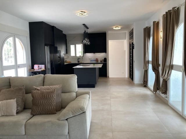 5 Zimmer Villa zu verkaufen in Benitachell / Benitatxell mit Pool Garage - 765.000 € (Ref: 9393572)