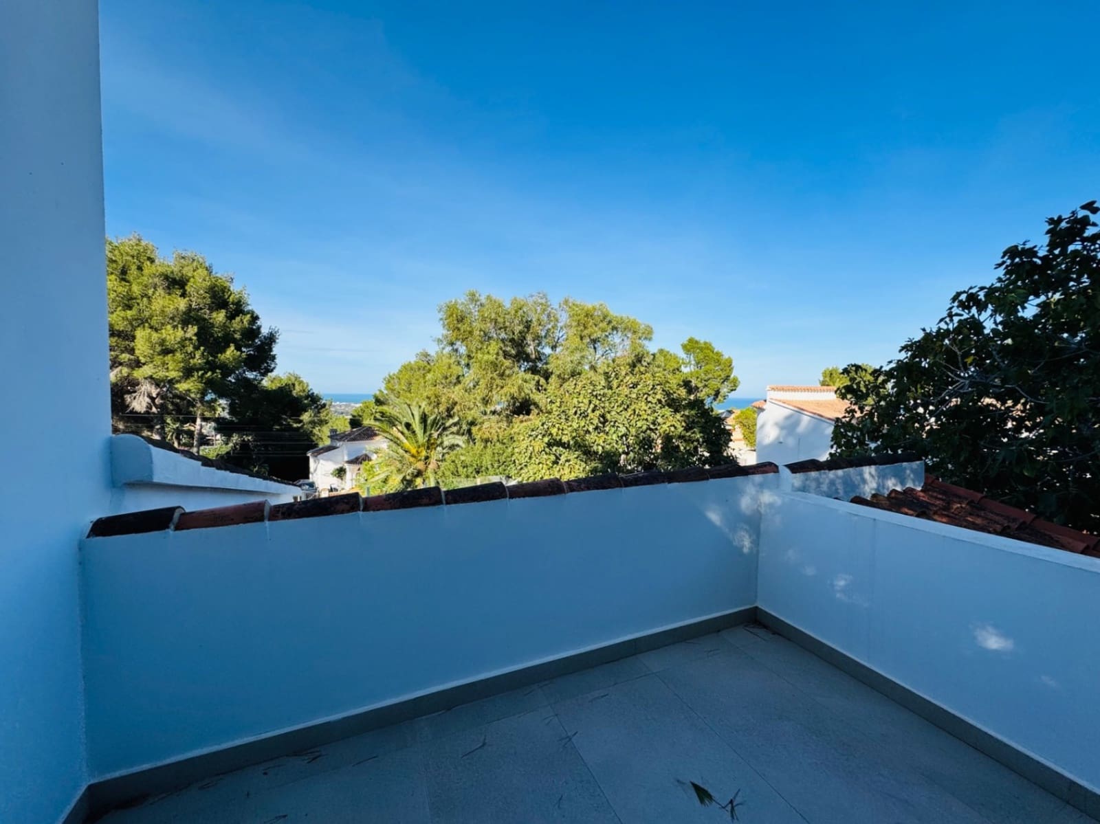 3 sypialnia Willa na sprzedaż w Denia z basenem garażem - 785 000 € (Ref: 9393582)