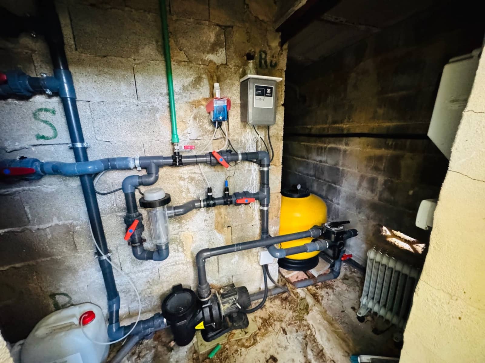 3 sypialnia Willa na sprzedaż w Denia z basenem garażem - 785 000 € (Ref: 9393582)