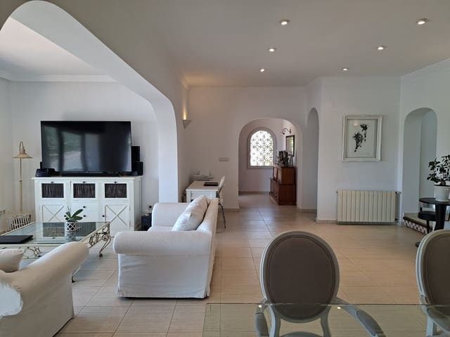 3 Zimmer Villa zu verkaufen in El Montgó, Dénia mit Pool Garage - 860.000 € (Ref: 9395428)