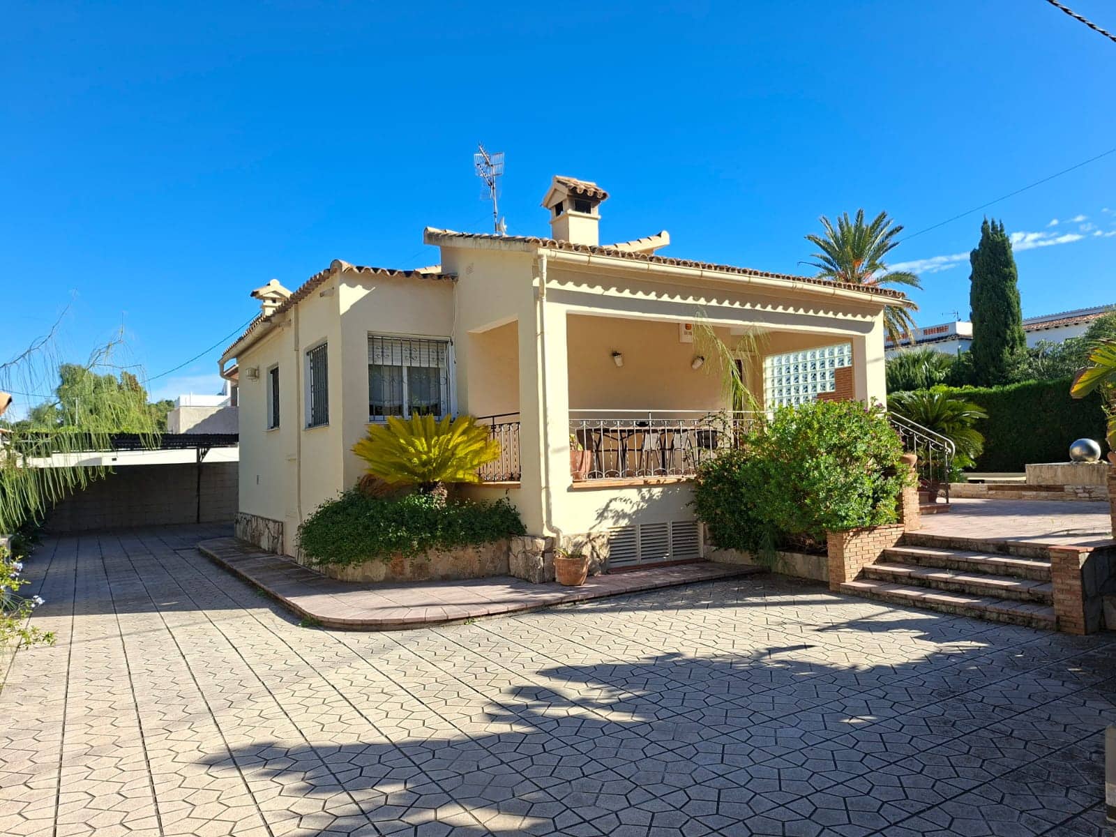 3 soverom Villa til salgs i Denia med svømmebasseng garasje - € 549 000 (Ref: 9414588)