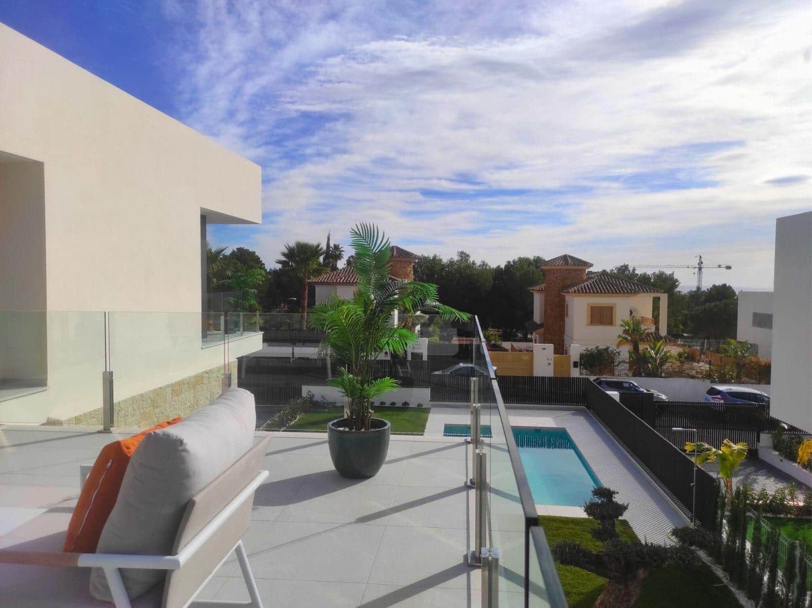 3 bedroom Villa for sale in Finestrat with pool garage - € 895,000 (Ref: 9426390)