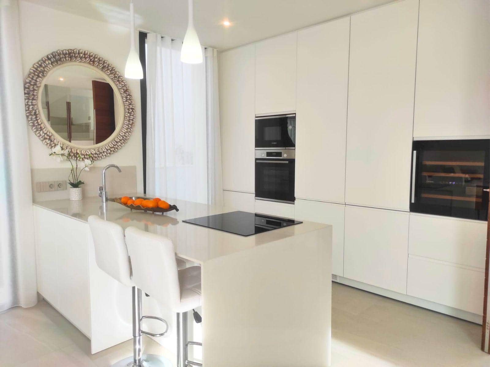 3 bedroom Villa for sale in Finestrat with pool garage - € 895,000 (Ref: 9426390)