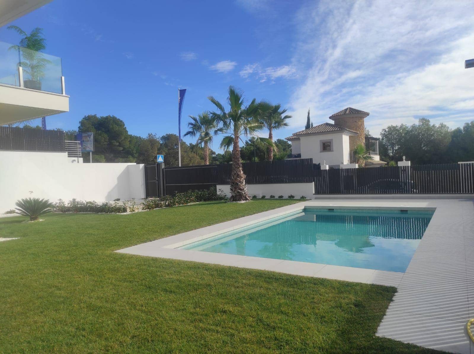 3 bedroom Villa for sale in Finestrat with pool garage - € 895,000 (Ref: 9426390)