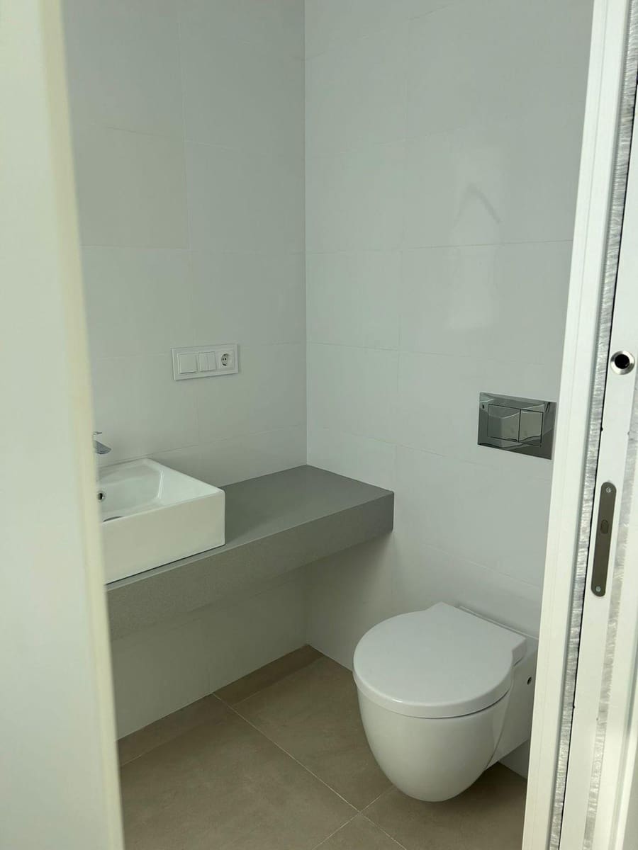 4 slaapkamer Villa te koop in Playa de Muchavista met zwembad garage - € 710.000 (Ref: 9426403)