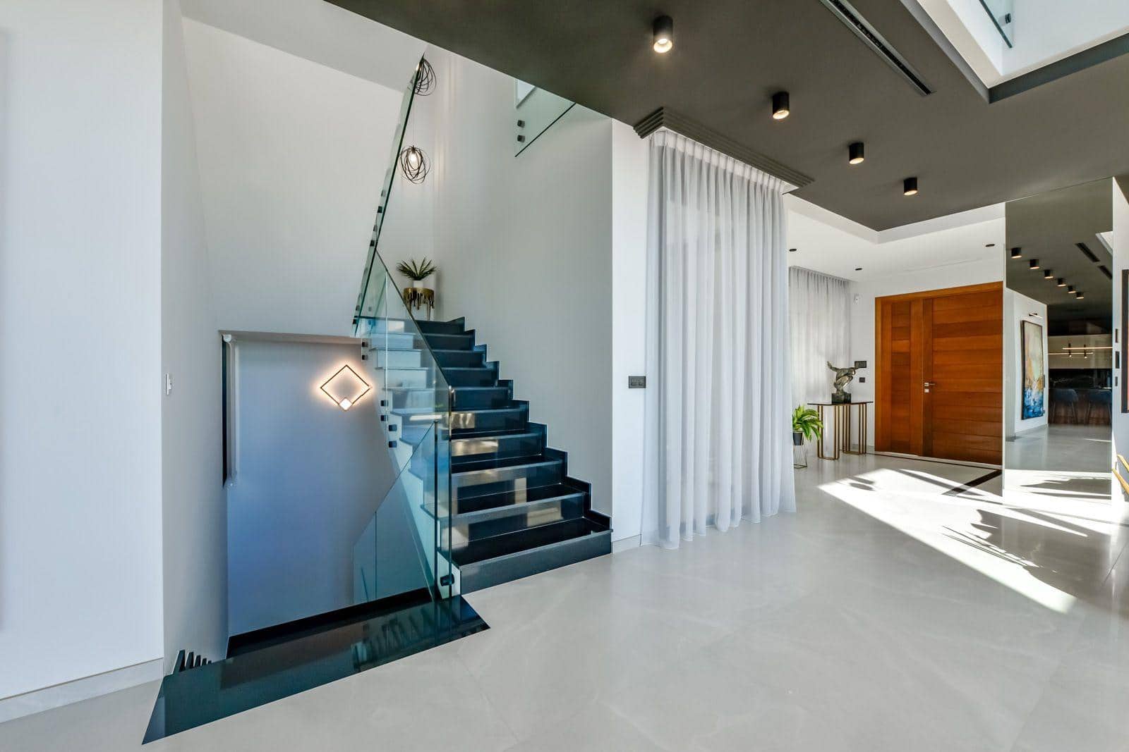 7 sypialnia Willa na sprzedaż w Benidorm z basenem garażem - 3 950 000 € (Ref: 9426404)