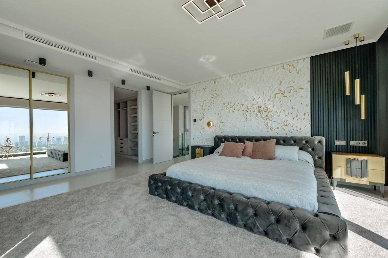 7 sypialnia Willa na sprzedaż w Benidorm z basenem garażem - 3 950 000 € (Ref: 9426404)